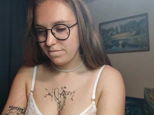 CharityMcclair live cam on BongaCams