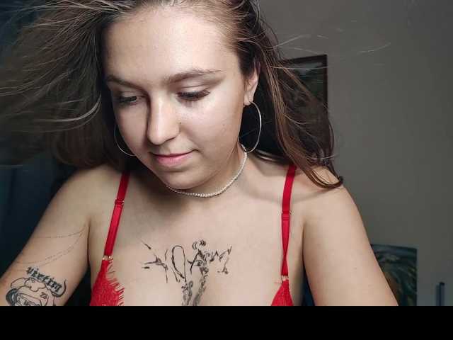 CharityMcclair live cam on BongaCams