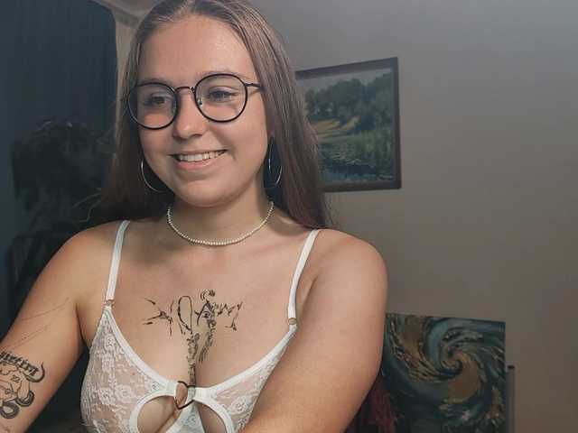 CharityMcclair live cam on BongaCams