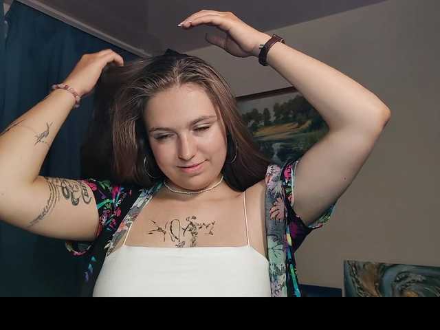 CharityMcclair live cam on BongaCams