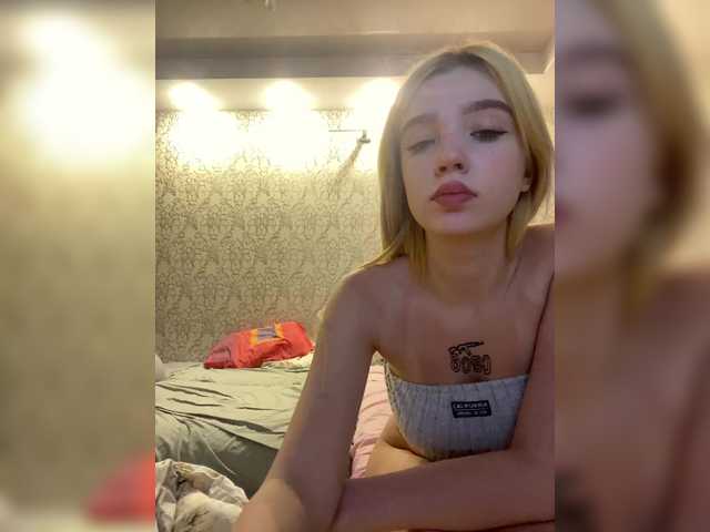 MilanaMike1 live cam on BongaCams