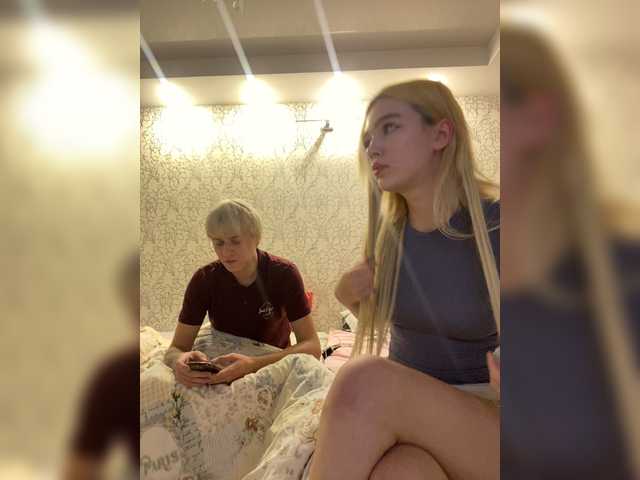 MilanaMike1 live cam on BongaCams