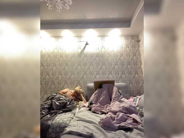 MilanaMike1 live cam on BongaCams