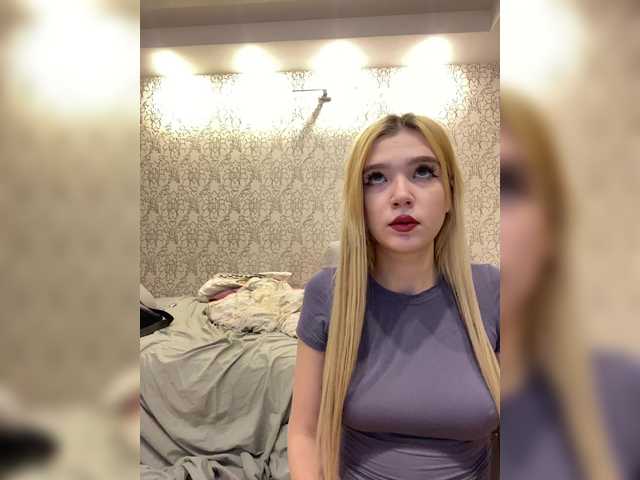 MilanaMike1 live cam on BongaCams