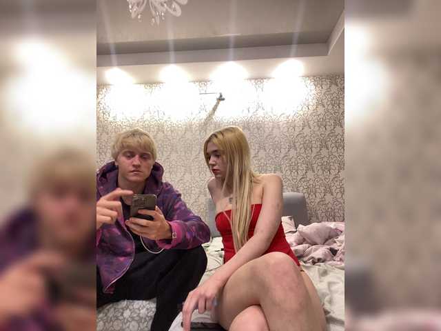 MilanaMike1 live cam on BongaCams