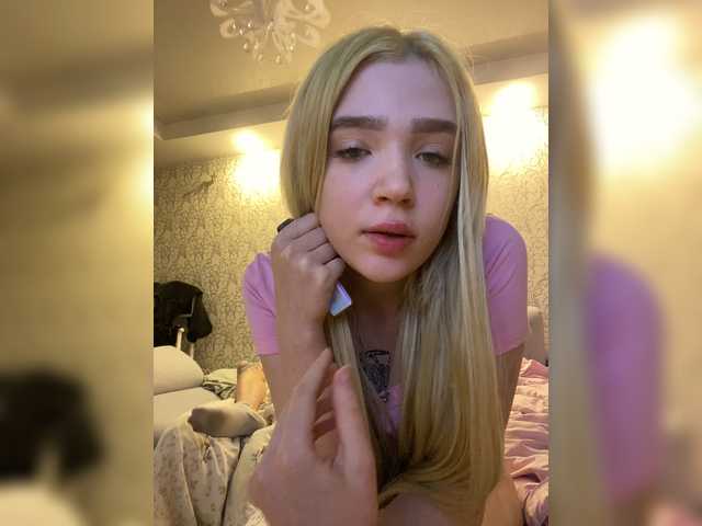MilanaMike1 live cam on BongaCams