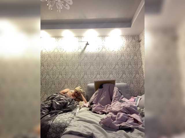 MilanaMike1 live cam on BongaCams