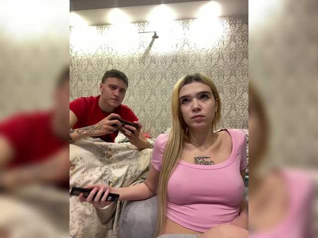 MilanaMike1 live cam on BongaCams