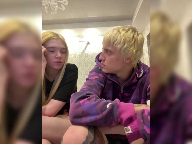 MilanaMike1 live cam on BongaCams