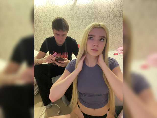 MilanaMike1 live cam on BongaCams