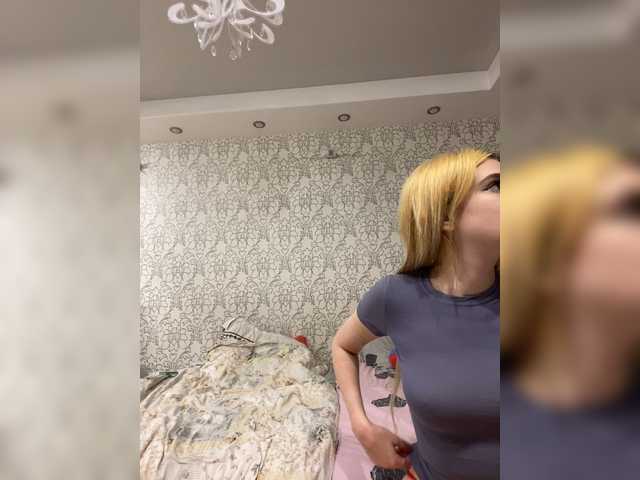 MilanaMike1 live cam on BongaCams