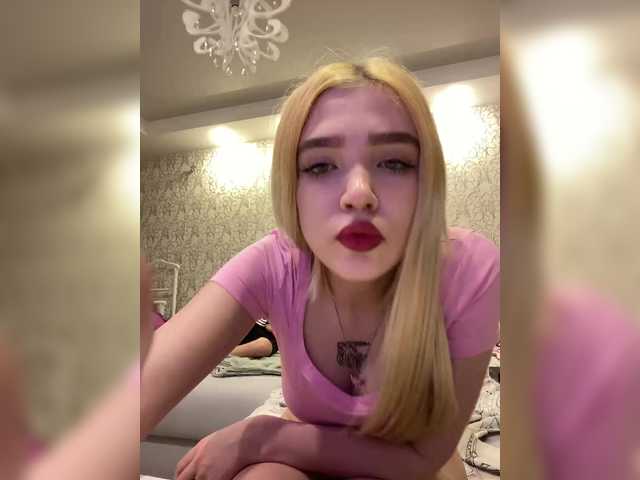 milanamike1 live show