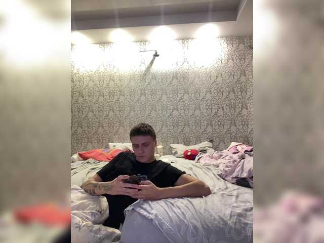 PureDuo live cam preview