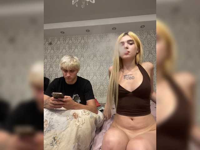 MilanaMike1 live cam on BongaCams