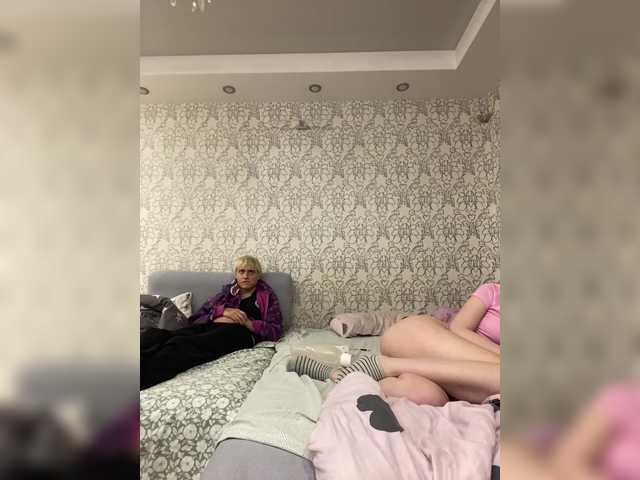 MilanaMike1 live cam on BongaCams