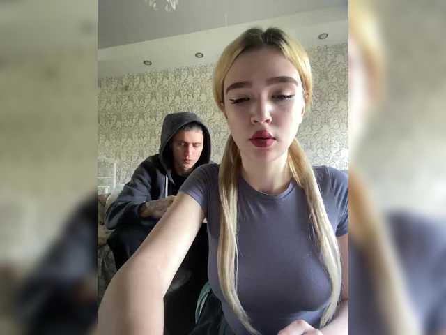 MilanaMike1 live cam on BongaCams
