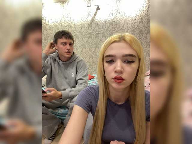 MilanaMike1 live cam on BongaCams