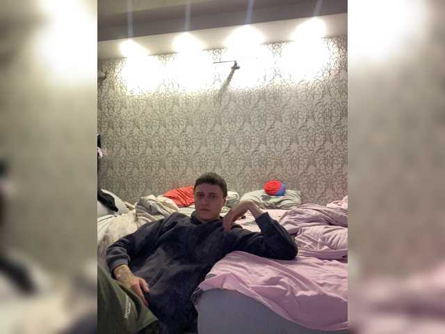 MilanaMike1 live cam on BongaCams