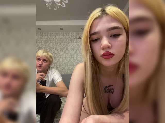 MilanaMike1 live cam on BongaCams