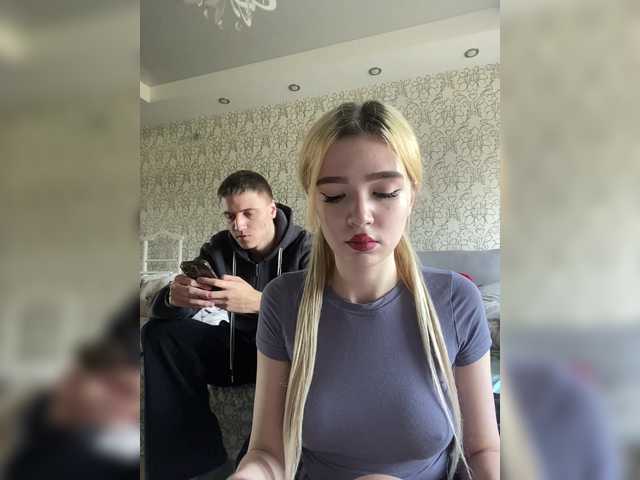 MilanaMike1 live cam on BongaCams