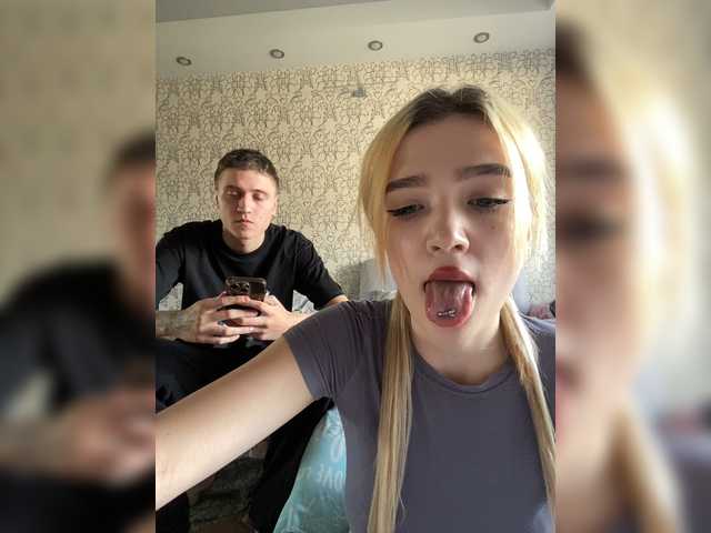 MilanaMike1 live cam on BongaCams