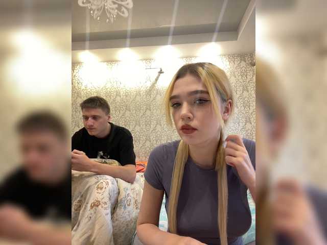 MilanaMike1 live cam on BongaCams