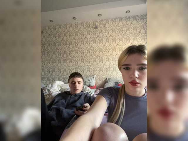 MilanaMike1 live cam on BongaCams