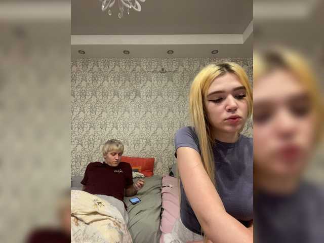 MilanaMike1 live cam on BongaCams