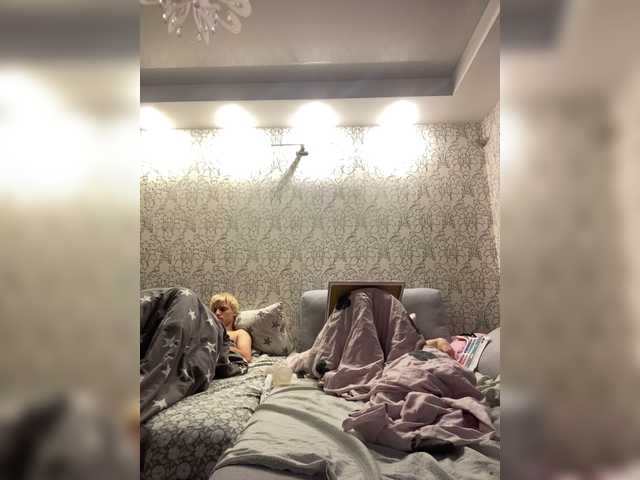 MilanaMike1 live cam on BongaCams