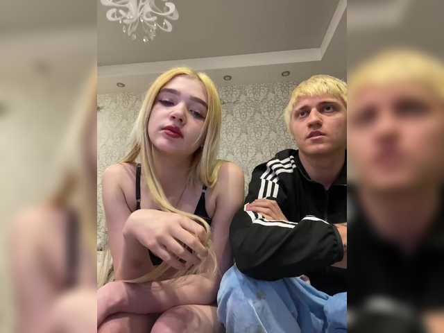 MilanaMike1 live cam on BongaCams