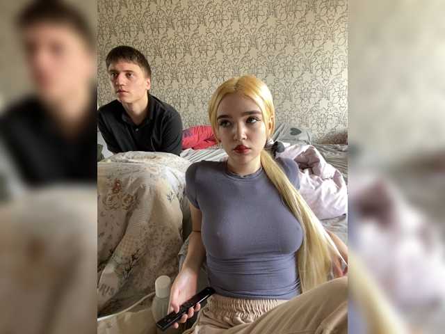 MilanaMike1 live cam on BongaCams