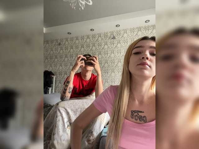 MilanaMike1 live cam on BongaCams