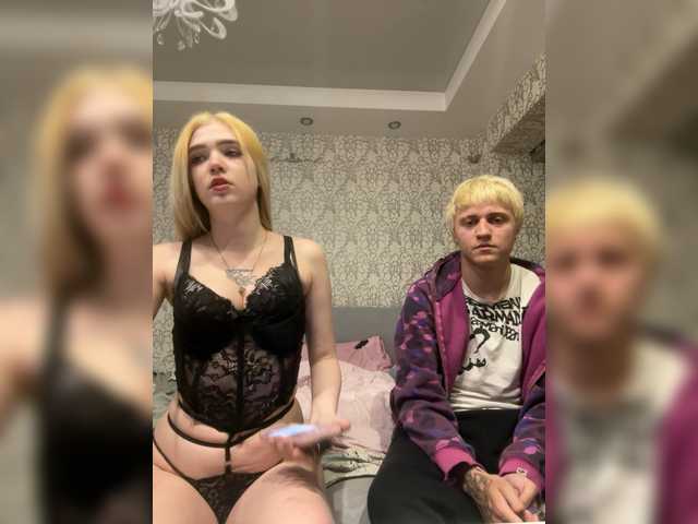 MilanaMike1 live cam on BongaCams
