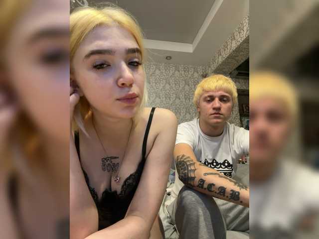 MilanaMike1 live cam on BongaCams