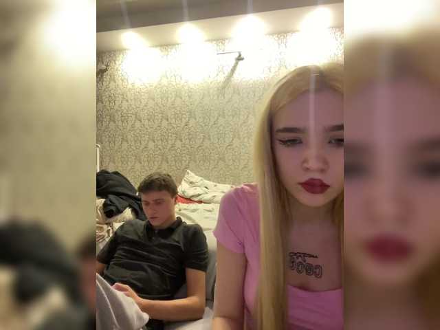 MilanaMike1 live cam on BongaCams