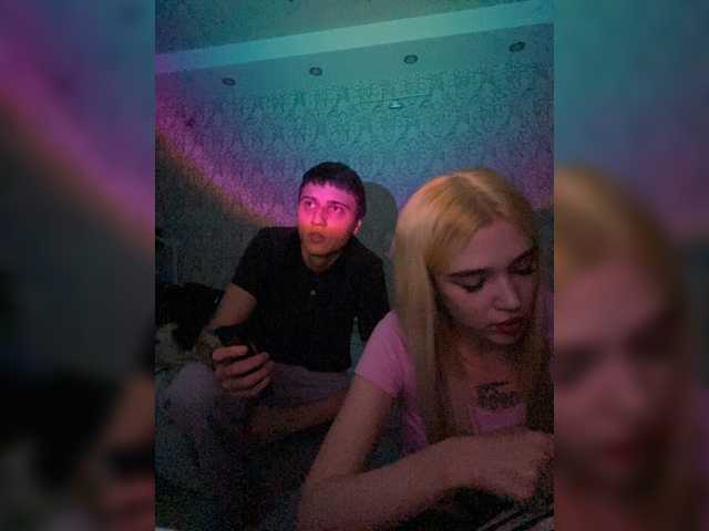 MilanaMike1 live cam on BongaCams