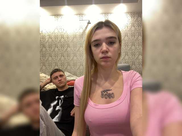 MilanaMike1 live cam on BongaCams