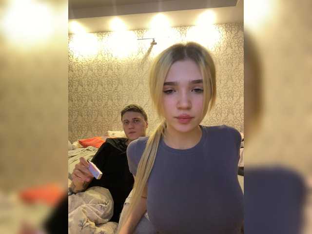 MilanaMike1 live cam on BongaCams