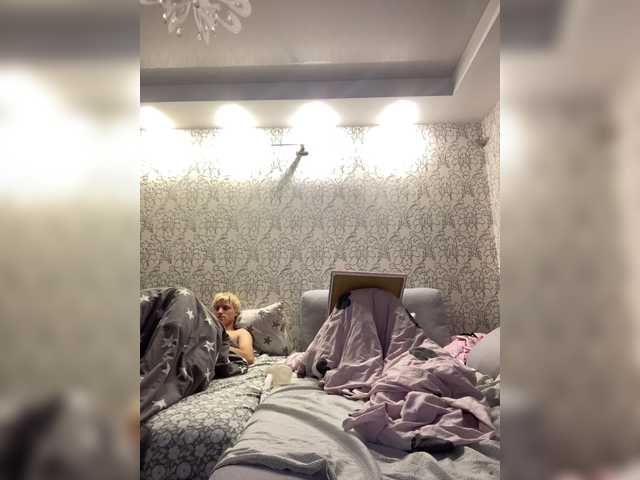 MilanaMike1 live cam on BongaCams
