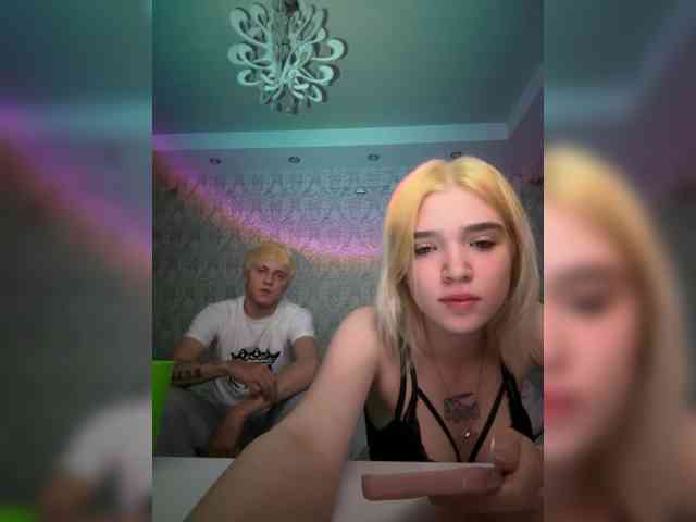 MilanaMike1 webcam