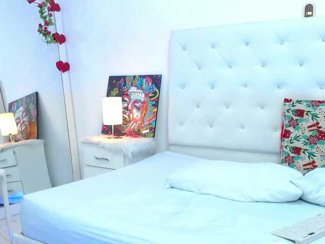 petitecherry live cam on BongaCams