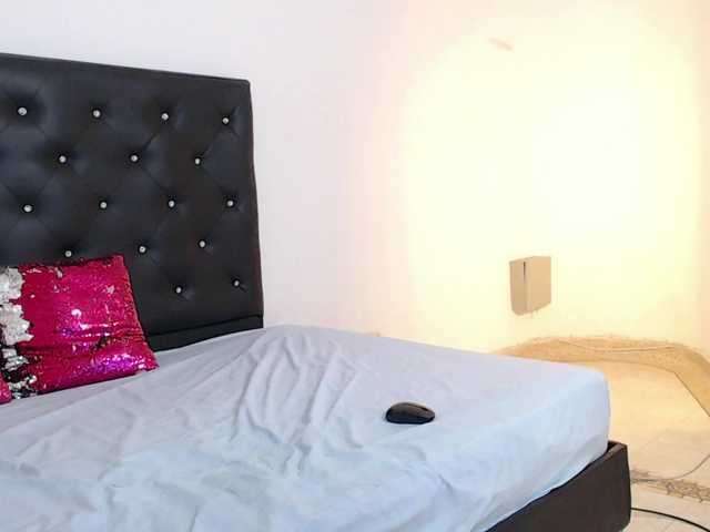 petitecherry live cam on BongaCams