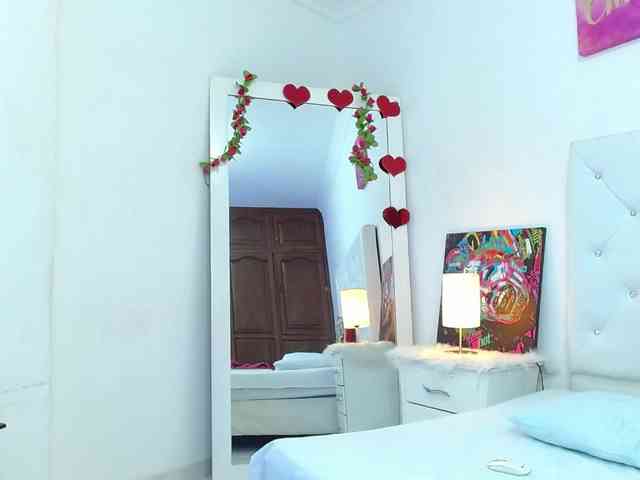 petitecherry webcam