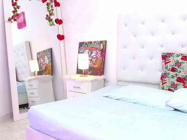 petitecherry webcam
