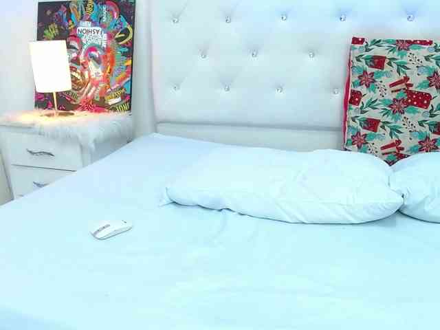 petitecherry webcam