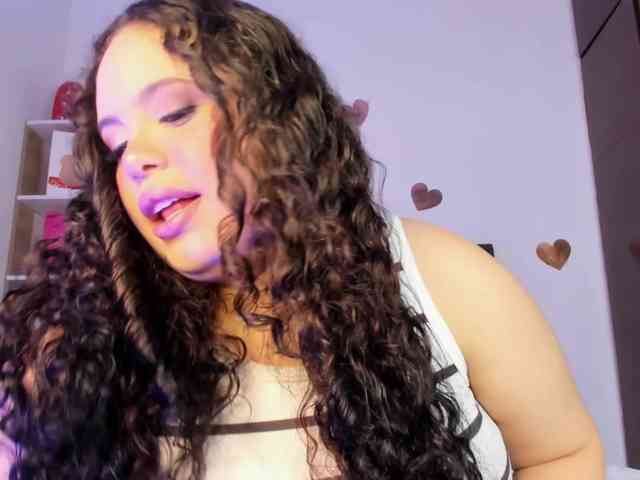 BlairCurvy webcam