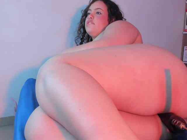 BlairCurvy