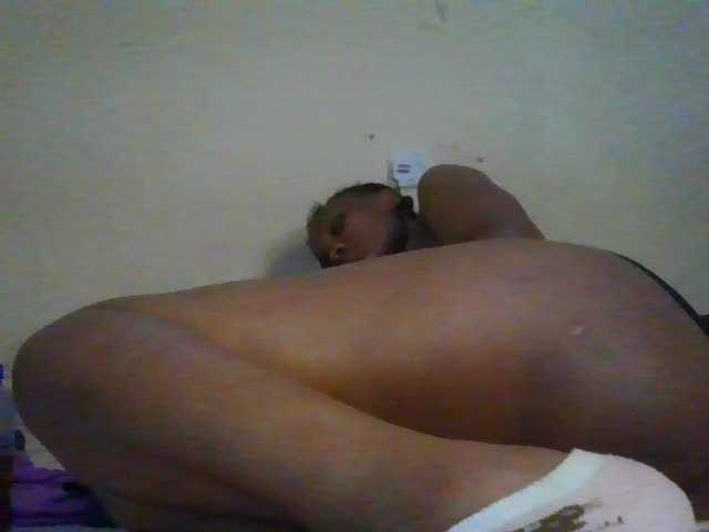Cutelana live cam on BongaCams