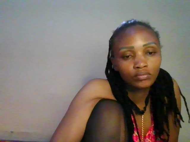 Cutelana live cam on BongaCams