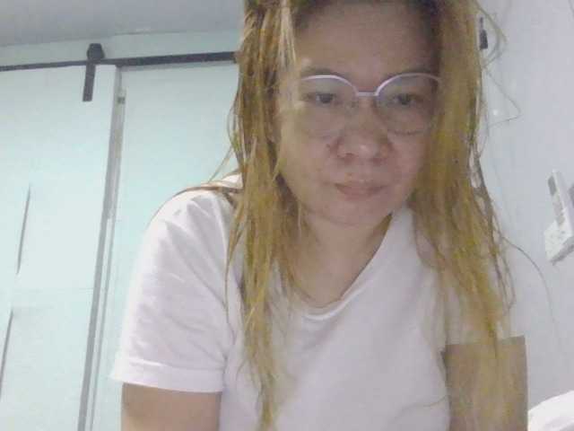 Shaylicious live cam on BongaCams